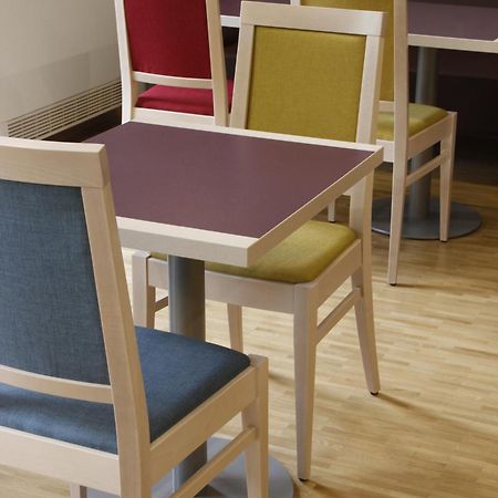 Székesfehérvár Szent Gellert Hostel מראה חיצוני תמונה